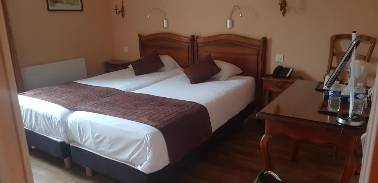 Logis Hotel - Le Relais Saint Vincent Ligny-le-Châtel エクステリア 写真