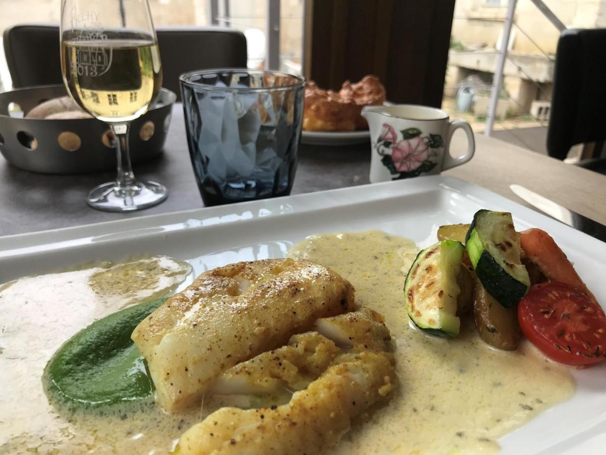 Logis Hotel - Le Relais Saint Vincent Ligny-le-Châtel エクステリア 写真