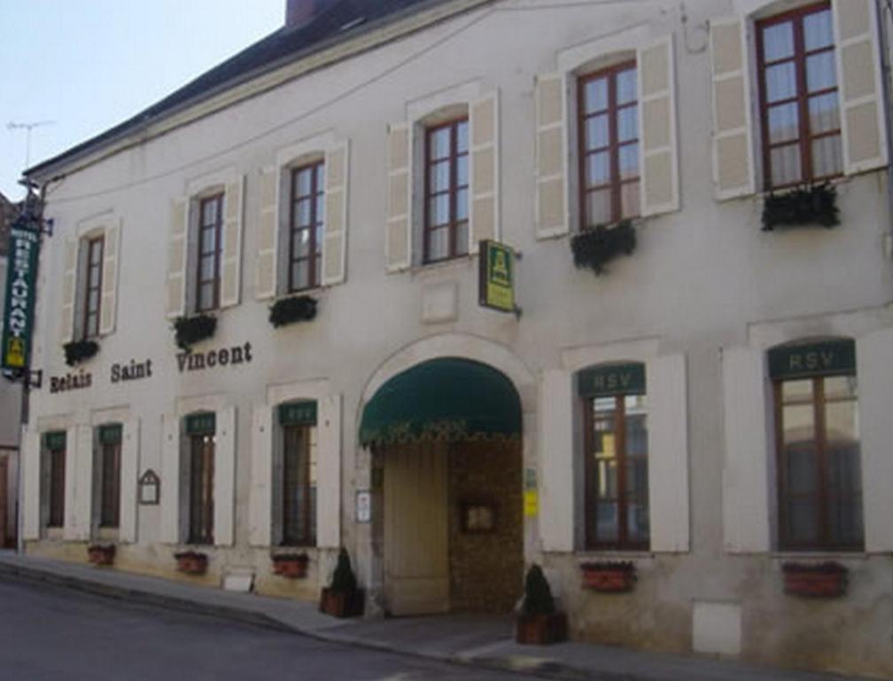 Logis Hotel - Le Relais Saint Vincent Ligny-le-Châtel エクステリア 写真